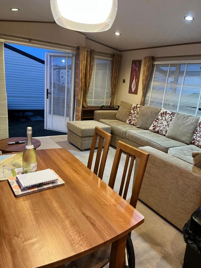 Lovely Static Caravan Whitstable Eksteriør bilde